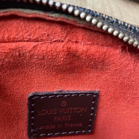 Louis Vuitton Ipanema Pochette - Picture 9 of 9